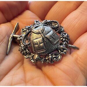 RARE Vintage German Alpine Mountaineering Badge | Backpack & Ice Axe Edelweiss P